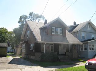 815 W 29th St, Erie, PA 16508