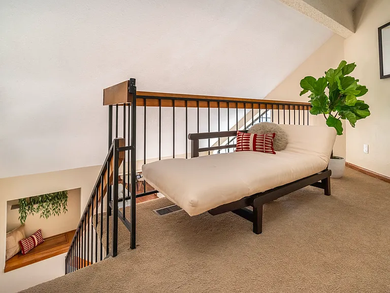 5950 Gunbarrel Ave #E — Photo 15