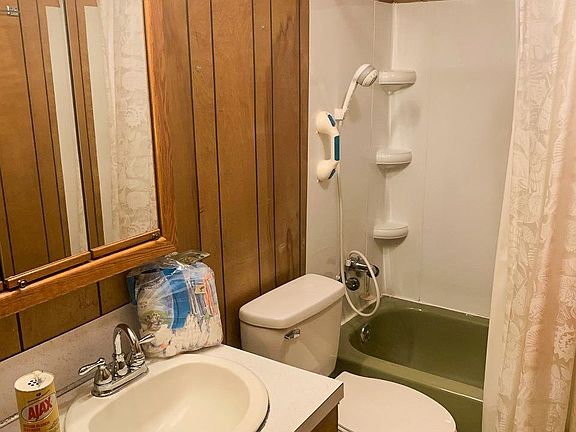 5th image of 410 Manning Dr