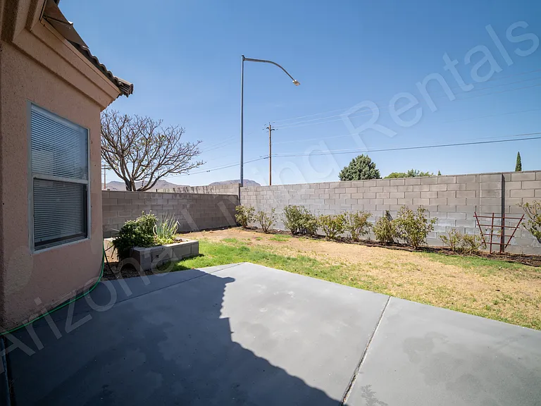 2085 Alan Ladd Dr — Photo 27