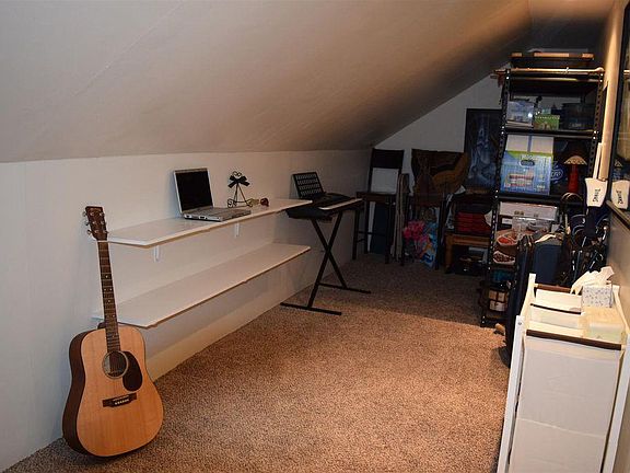 Bonus Studio/Office Space