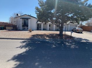 3612 Oakmount Dr SE, Rio Rancho, NM 87124