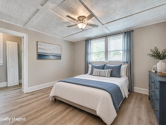5th image of 1438 N Fort Thomas Ave