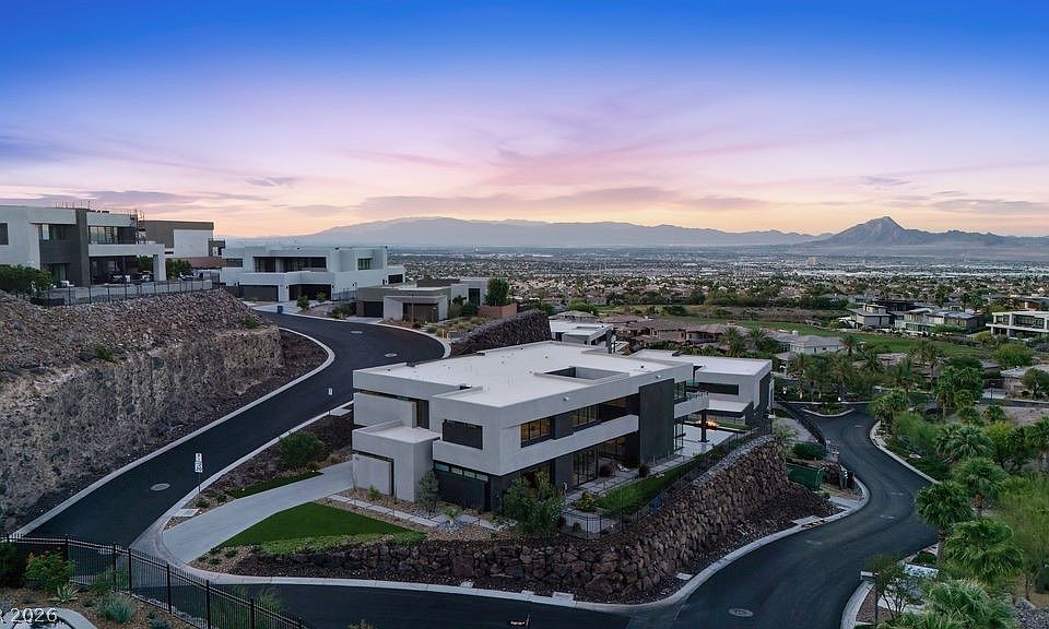 1st image of 1456 Solitude Ridge Dr