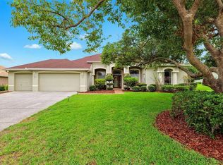 13049 Thoroughbred Dr, Dade City, FL 33525