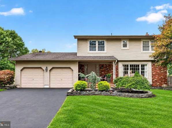 41 Wolfpack Rd, Hamilton, NJ 08619