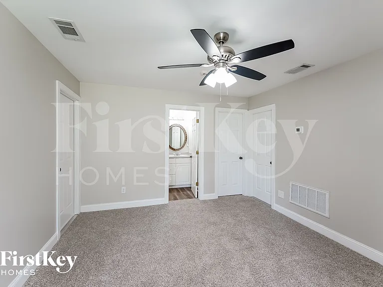 1596 Mountain Lodge Trl — Photo 10
