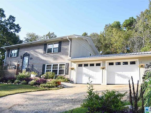 2nd image of 3115 Brentwood Dr