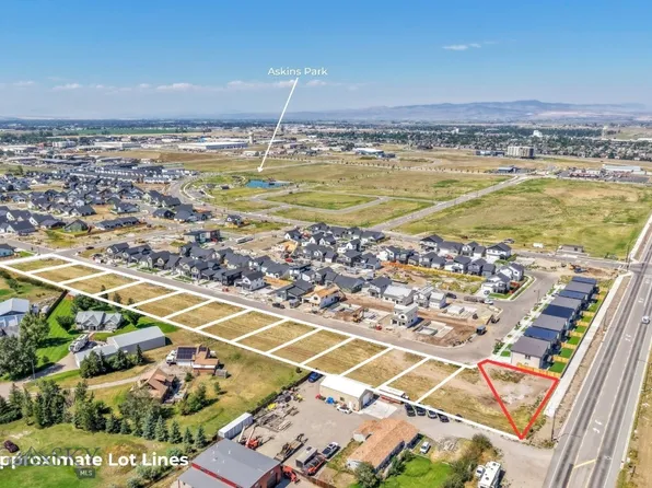 826 Spaniel Ln, Belgrade, MT 59714
