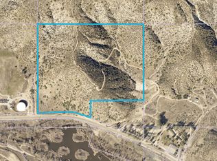 Elizabeth Lake Rd, Lake Hughes, CA