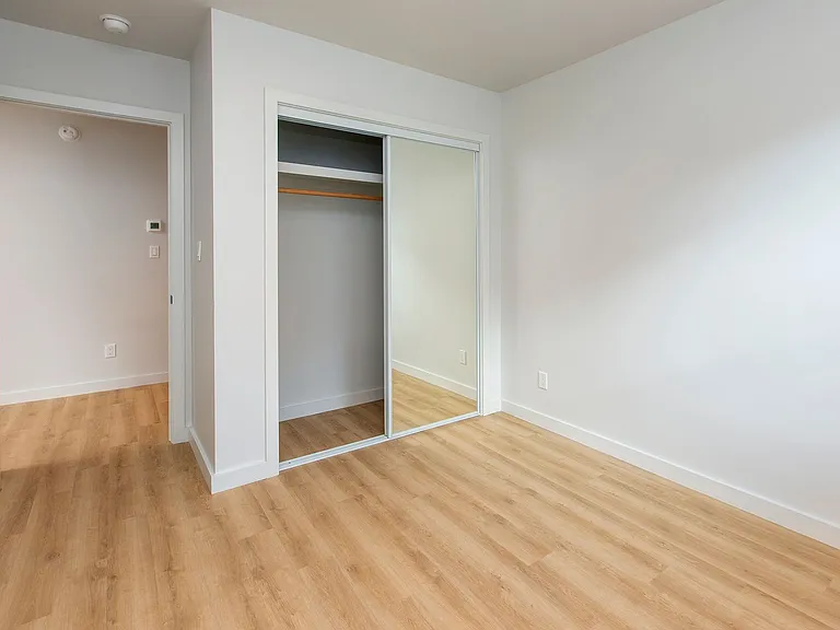 839 Broderick St #890R — Photo 14