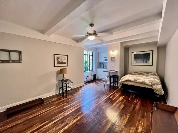 45 Tudor City Place image 1 of 5