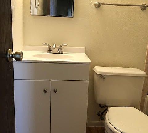 4th image of 15601 N 27th St Unit 38