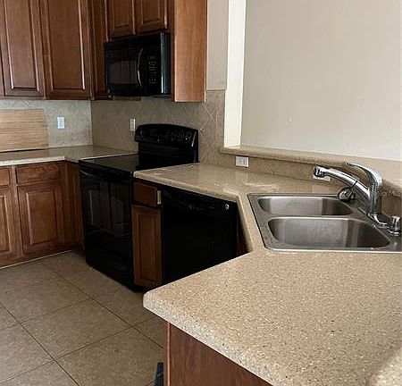 4th image of 7001 Interbay Blvd Unit 322