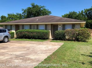3608A Comanche St, Bryan, TX 77802