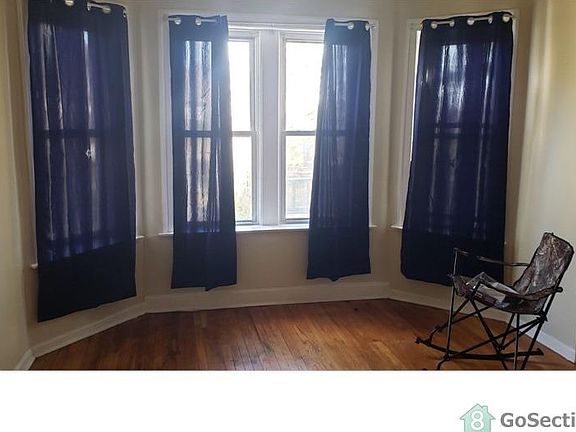 2nd image of 638 N Saint Louis Ave