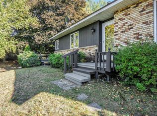 1068 Carlisle Rd, Traverse City, MI 49696