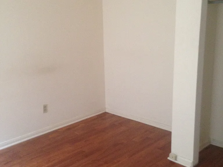 2047 Fitzwater St #3 — Photo 9