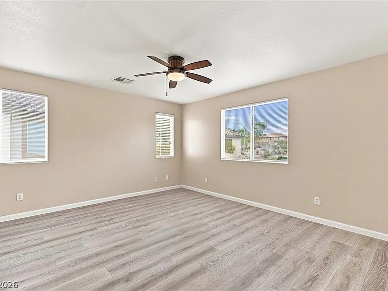 1915 Sundown Canyon Dr — Photo 25