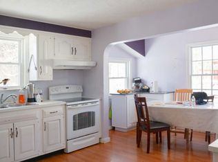 87 Turnpike Rd, Southborough, MA 01772