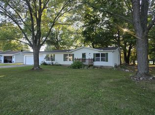 242 Birkhold St, Centreville, MI 49032