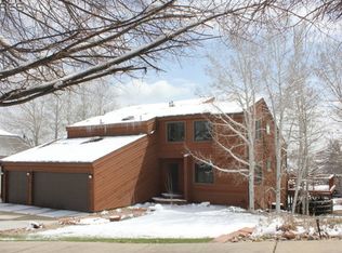 6654 Fairways Dr, Longmont, CO 80503