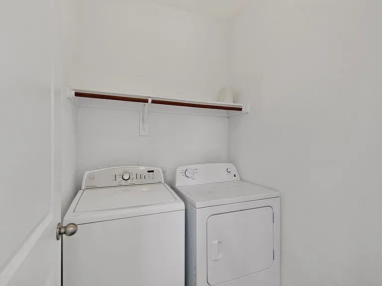 2285 Obsidian Dr — Photo 37