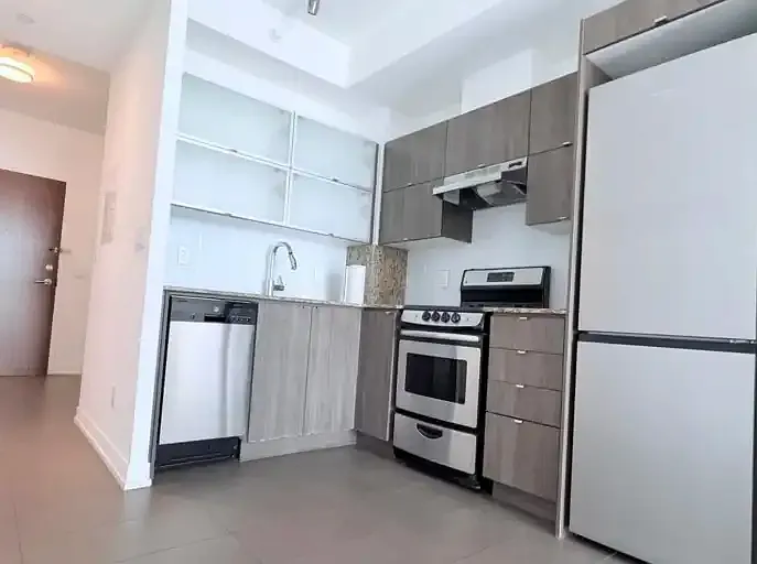 170 Fort York Blvd #2112 — Photo 3