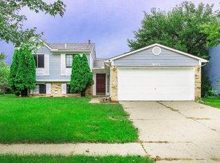 1339 Rue Willette Blvd, Ypsilanti, MI 48198