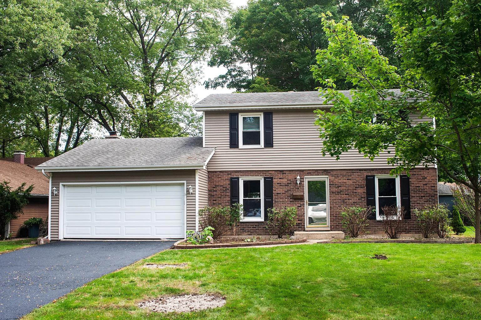 109 Jeanette Pl photo 1