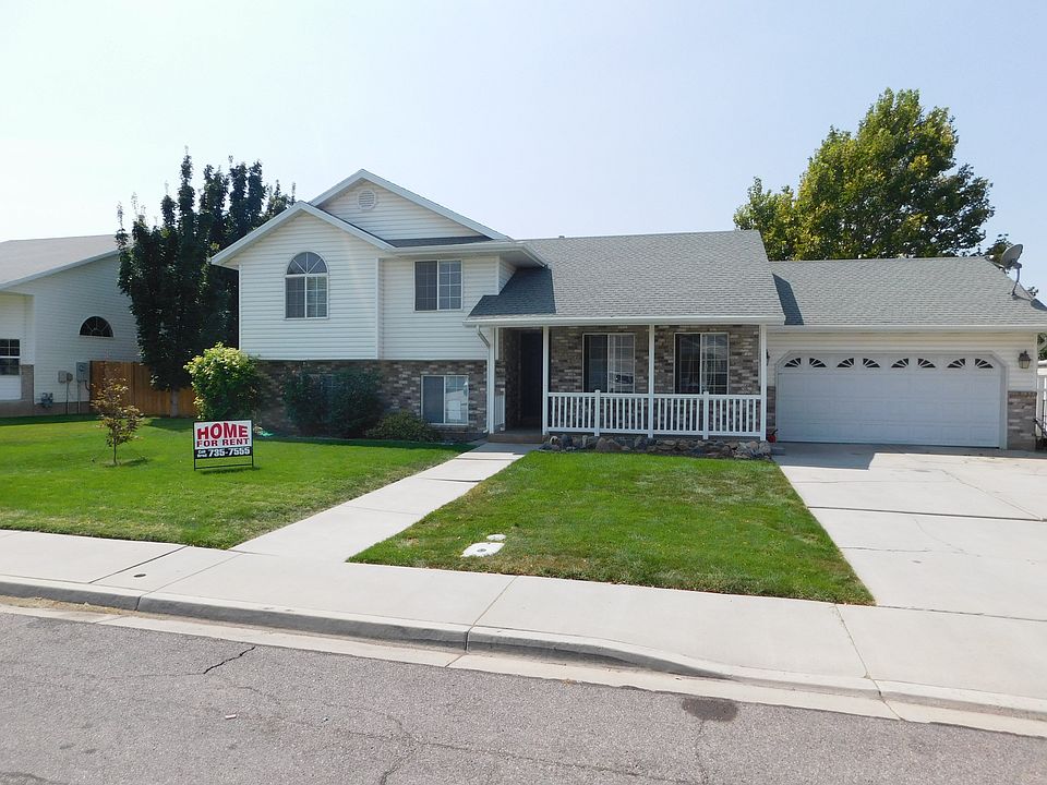 1st image of 1656 E Mountain View Dr