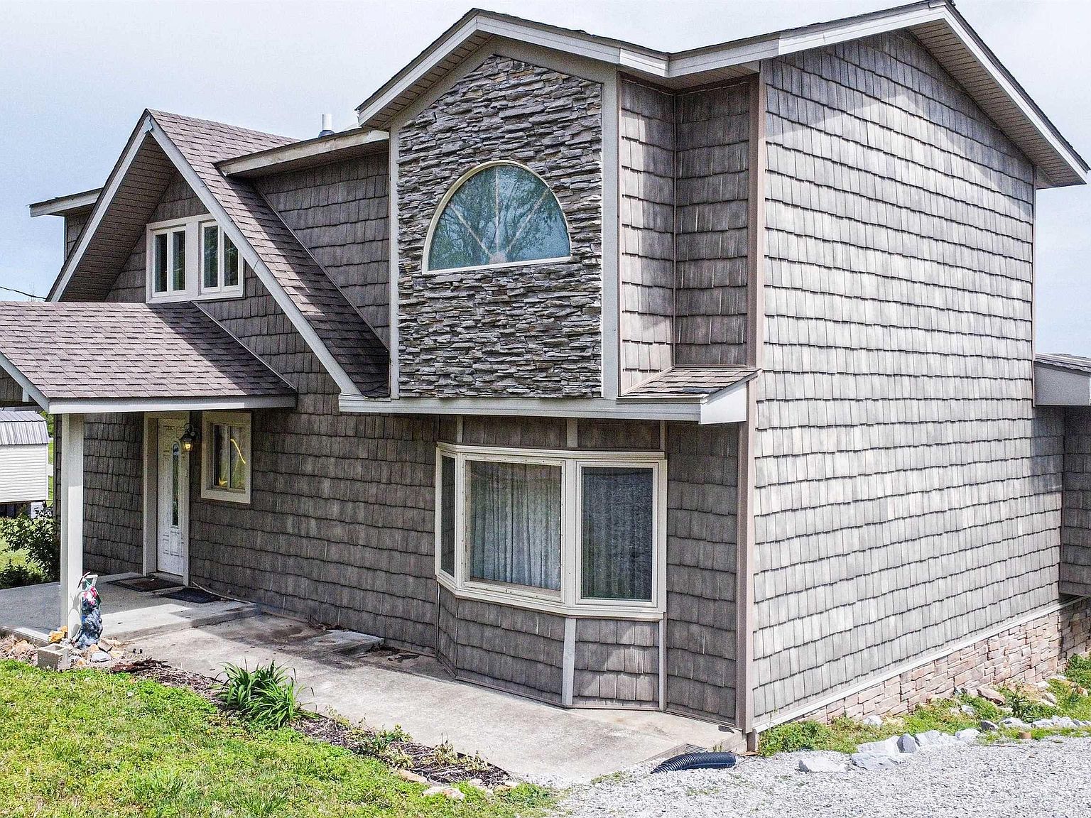 792 Cambridge Shores Dr, Gilbertsville, KY 42044 Zillow