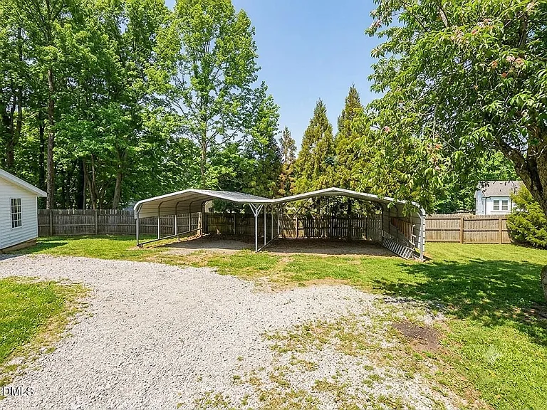 530 Avent Ferry Rd — Photo 11