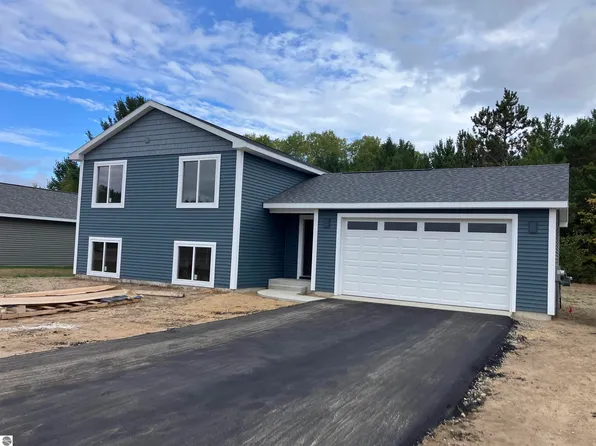 4890 Meadowlark Ln Lot 50, Traverse City, MI 49685