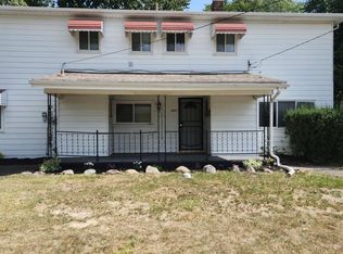 32260 Oscoda Ct, Westland, MI 48186