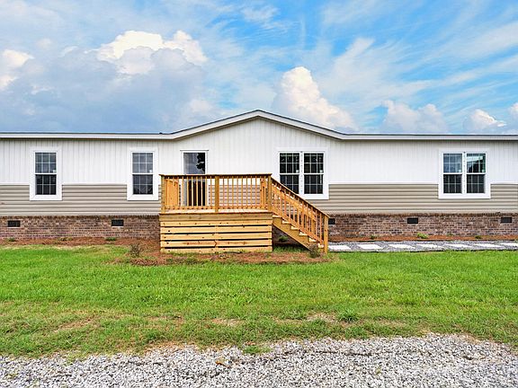 4th image of 424 Pecan Pond Trl
