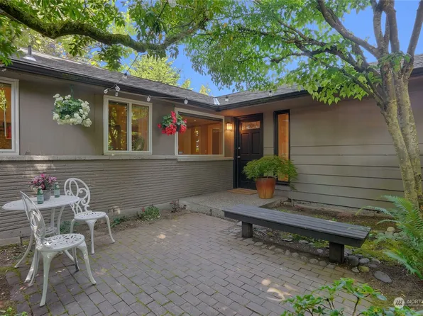 14217 Evanston Avenue N, Seattle, WA 98133