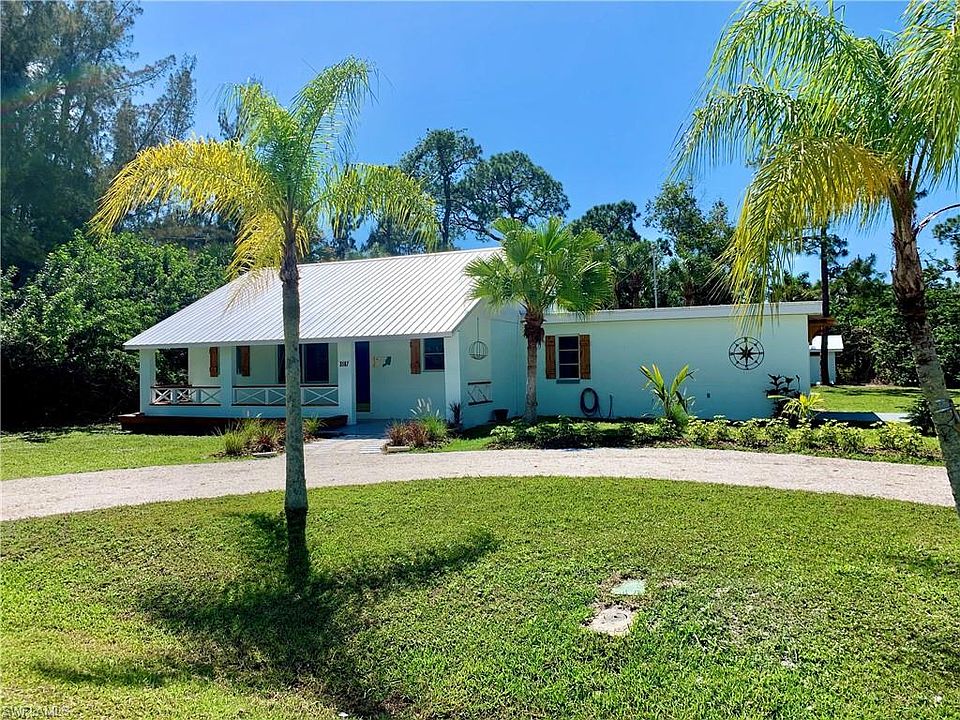 1st image of 3567 Papaya St