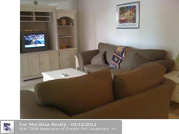 4th image of 450 Egret Cir APT 9103