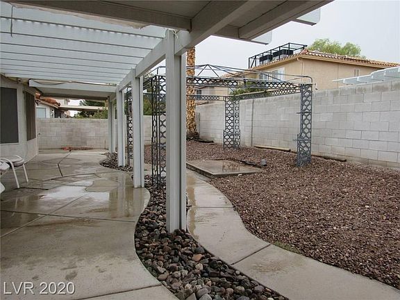2nd image of 8525 Copper Falls Ave