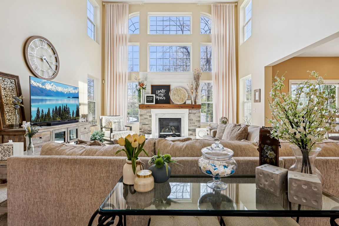 next background image