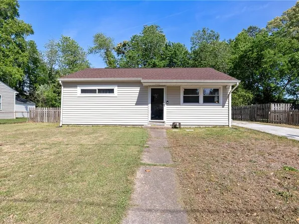 911 Bowden Ave, Chesapeake, VA 23323