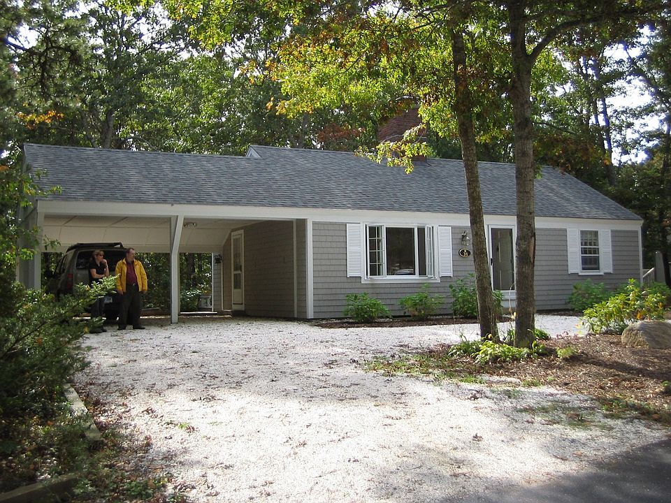Front & Carport 