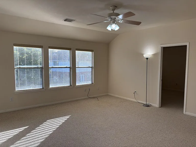 5514 Gatesprings Ln — Photo 12