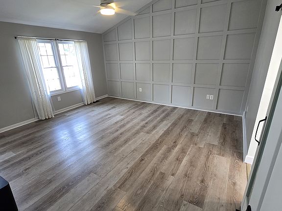 2nd image of 2576 Hidden Cove Rd