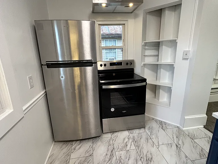 49 Liberty St #4 — Photo 7