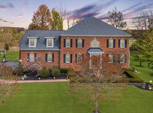 7754 Parkcrest Cir, Clarkston, MI