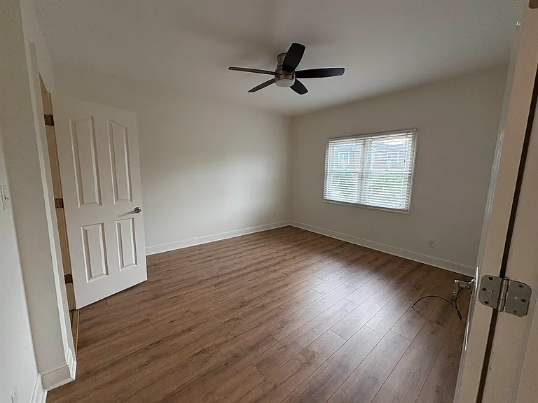 5400 Park Ave #303 — Photo 13