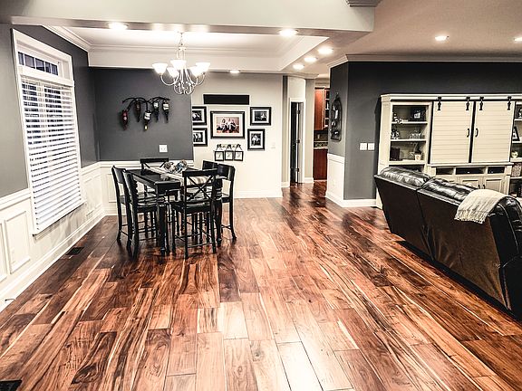 Dining room (new)