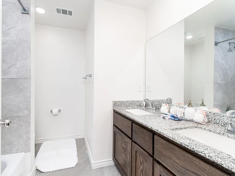 117 Ridge St #A — Photo 11